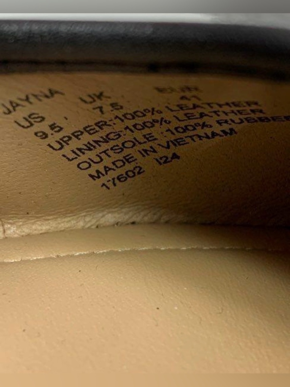 Lauren Ralph Lauren Black Leather Ballet Flats Gold Logo Size 9.5 - Picture 10 of 10